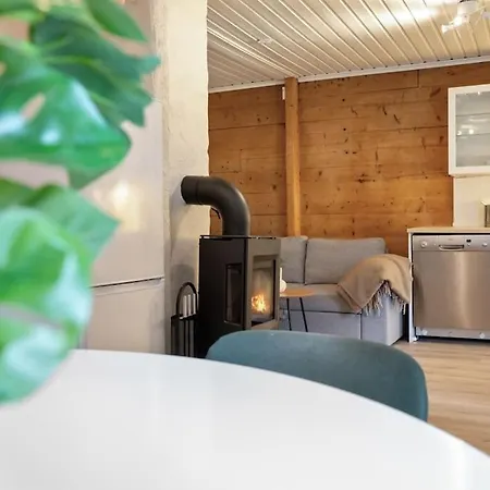 Daire Central With Balcony, Self-check In & Private Entrance Bergen